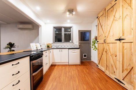 Photo of property in 469 Taieri Road, Halfway Bush, Dunedin, 9010
