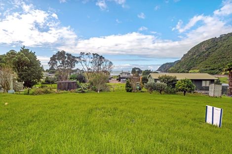 Photo of property in 10 Bolton Place, Hicks Bay, Tikitiki, 4087