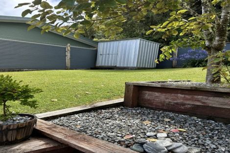 Photo of property in 187 Jollie Street, Hokitika, 7810