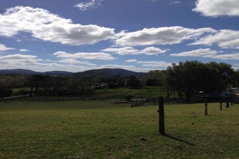 Photo of property in 102 Settlement Road, Kaiwaka, 0573