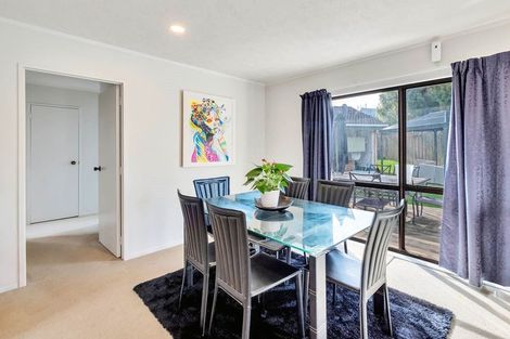 Photo of property in 21 Crosby Road, West Harbour, Auckland, 0618