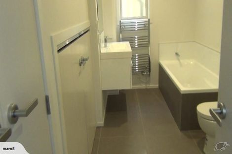 Photo of property in 86a Thurleigh Grove, Karori, Wellington, 6012