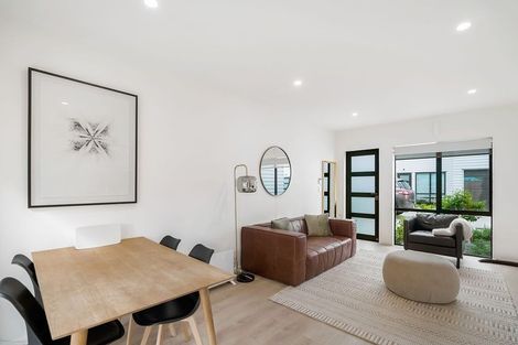 Photo of property in 66c Donovan Avenue, Massey, Auckland, 0614