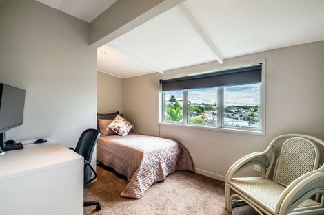 Photo of property in 91 Princes Street, Northcote Point, Auckland, 0627