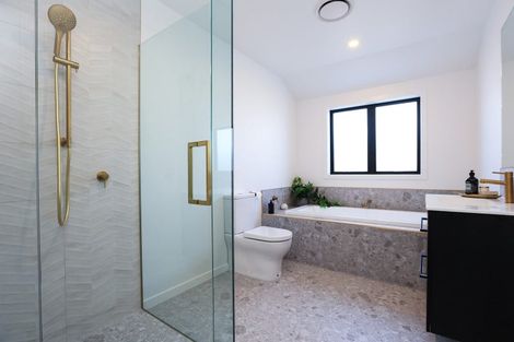 Photo of property in 33 Kenny Road, Meeanee, Napier, 4110