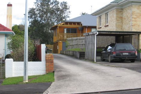 Photo of property in 5 Ridout Street, Maeroa, Hamilton, 3200
