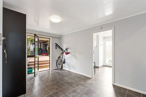 Photo of property in 5 Kawiu Road, Levin, 5510