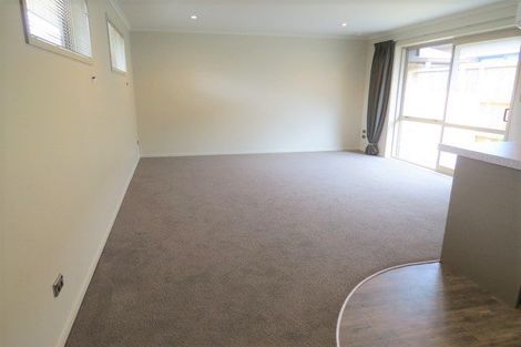Photo of property in 114u7 Old Farm Road, Hamilton East, Hamilton, 3216