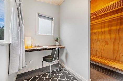 Photo of property in 48 Ray Street, Cromwell, 9310