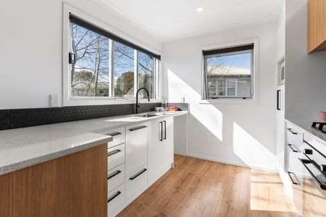 Photo of property in 20b Adams Road, Manurewa, Auckland, 2102