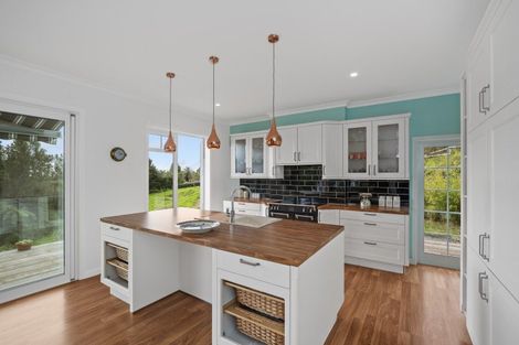 Photo of property in 614 Kaitemako Road, Welcome Bay, Tauranga, 3175