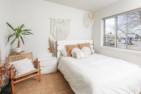 Photo of property in 39u2 Norton Road, Frankton, Hamilton, 3204