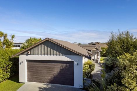 Photo of property in 142 Victory Drive, Wharewaka, Taupo, 3330