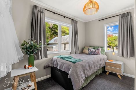 Photo of property in 16 Whaka Street, Maungaturoto, 0520