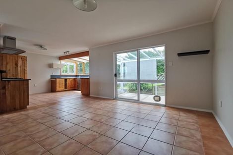 Photo of property in 28 Kaitangata Crescent, Kelson, Lower Hutt, 5010
