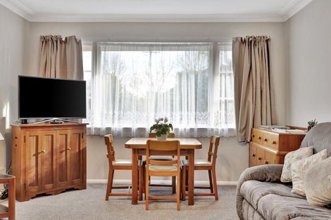 Photo of property in 62 Galloway Street, Hamilton East, Hamilton, 3216