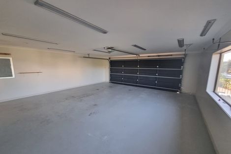 Photo of property in 15 Epic Way, Newlands, Wellington, 6037