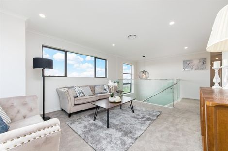 Photo of property in 45 Drumconnell Drive, Flat Bush, Auckland, 2019