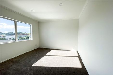 Photo of property in 6 Sai Ridge Close, Pukekohe, 2120