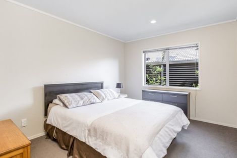 Photo of property in 1 Montmere Avenue, Te Atatu Peninsula, Auckland, 0610