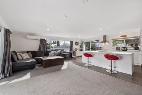 Photo of property in 4 Nettlingham Place, Te Puke, 3119