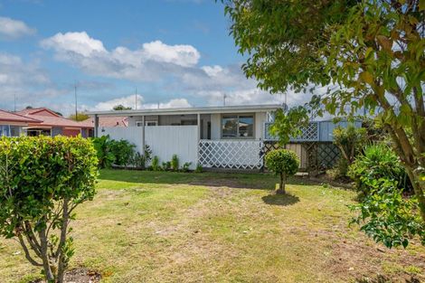 Photo of property in 1/209 Mcleod Street, Camberley, Hastings, 4120