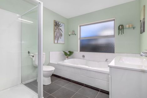 Photo of property in 20 Rainbow Court, Raumati South, Paraparaumu, 5032