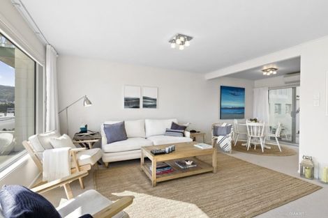 Photo of property in 3/222 The Esplanade, Island Bay, Wellington, 6023