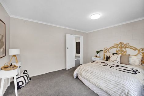 Photo of property in 2 Hamlet Street, Stratford, 4332