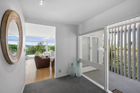 Photo of property in 24 Bridge View Road, Birkenhead, Auckland, 0626