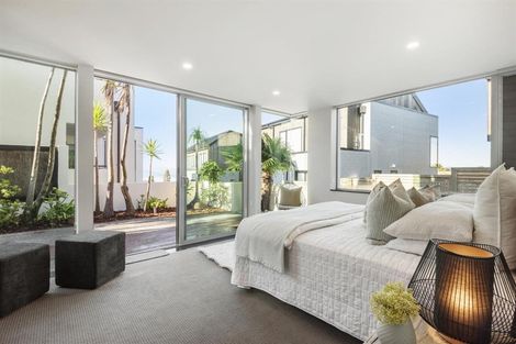 Photo of property in 22a Beach Road, Castor Bay, Auckland, 0620