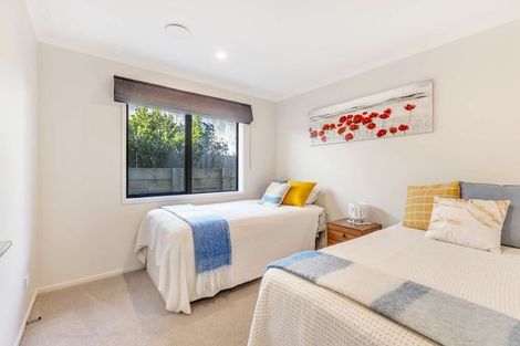 Photo of property in 12 Rehua Place, Waiwhakaiho, New Plymouth, 4312