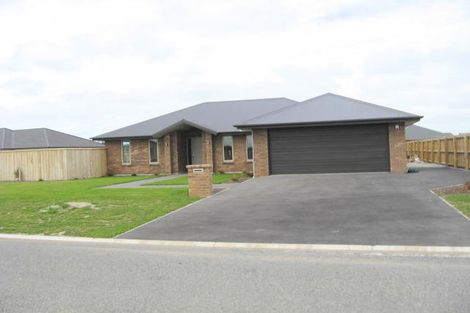 Photo of property in 13d Fairfield Way, Rolleston, 7614