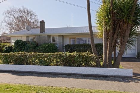 Photo of property in 20 Arlington Street, Burnside, Christchurch, 8053