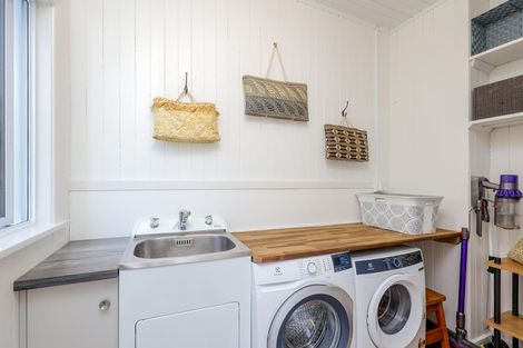 Photo of property in 17 Tasman Street, The Wood, Nelson, 7010