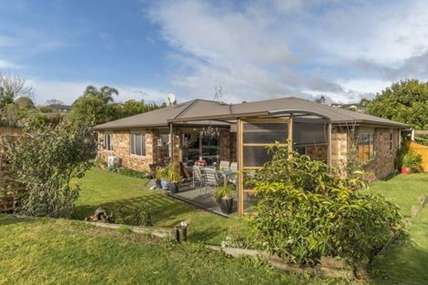 Photo of property in 1 Mckenna Lane, Omokoroa, 3114