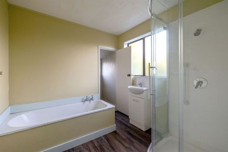 Photo of property in 112 Randolph Street, Woolston, Christchurch, 8062