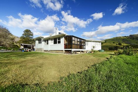 Photo of property in 877 Pakiri Road, Pakiri, Wellsford, 0972