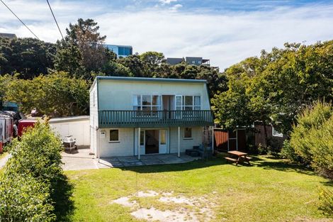 Photo of property in 17 Olsen Avenue, Mangawhai Heads, Mangawhai, 0505
