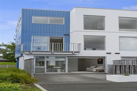 Photo of property in 31 Reynolds Place, Papamoa Beach, Papamoa, 3118