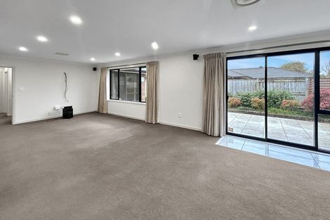 Photo of property in 3 Palm Avenue, Hokowhitu, Palmerston North, 4410