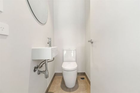 Photo of property in 2u2 Manning Street, Hamilton Central, Hamilton, 3204