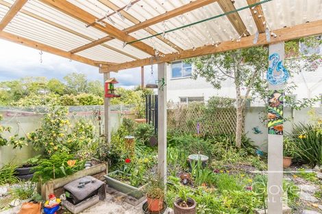 Photo of property in 3/8 Mayville Avenue, New Lynn, Auckland, 0600