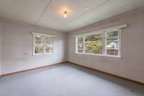 Photo of property in 151 Tipahi Street, Nelson South, Nelson, 7010