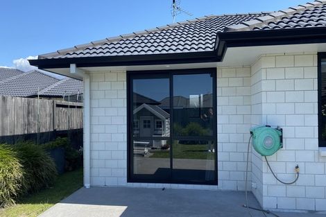 Photo of property in 5 Oka Street, Papamoa Beach, Papamoa, 3118