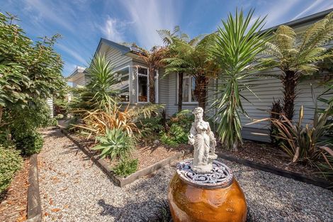 Photo of property in 22 Queen Street, Westport, 7825