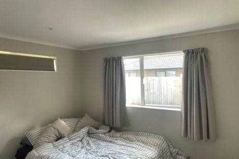 Photo of property in 24 Reuben Avenue, Rolleston, 7615