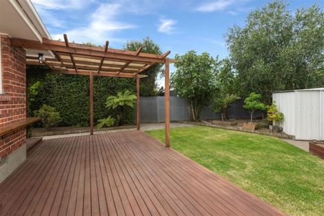 Photo of property in 8 Merton Place, Bryndwr, Christchurch, 8053