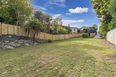 Photo of property in 15a Kurupae Road, Hilltop, Taupo, 3330