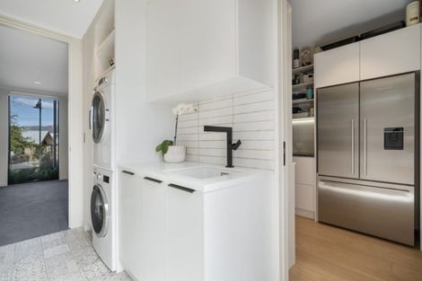 Photo of property in 5 Forest Heights, Wanaka, 9305